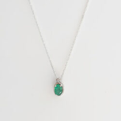Single Emerald pendant_(1)