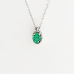 Single emerald pendant_