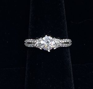 14K White Gold Round Brilliant Engagement Ring, 1.20CTTW
