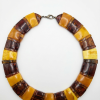 Amber Neck 49 c