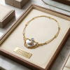 Lyndorah necklace
